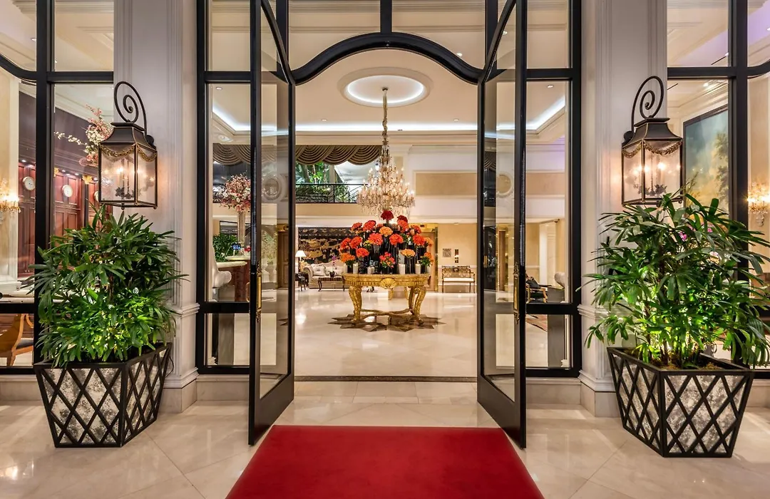 Beverly Hills Plaza Hotel & Spa-1